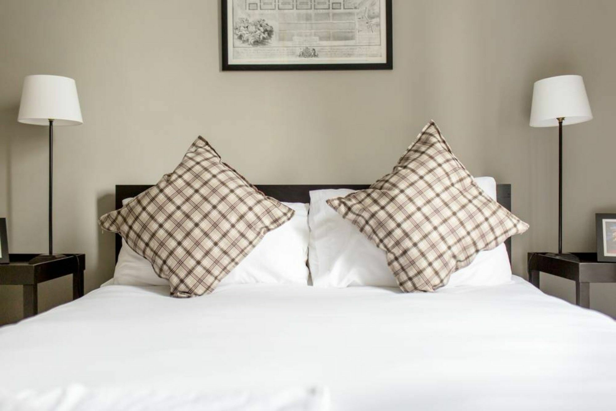 1 Bedroom Flat In
